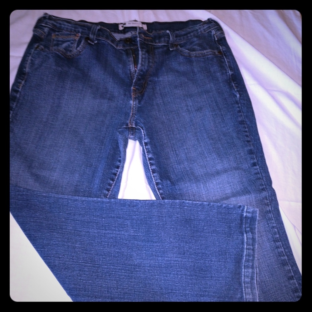 Levi jeans